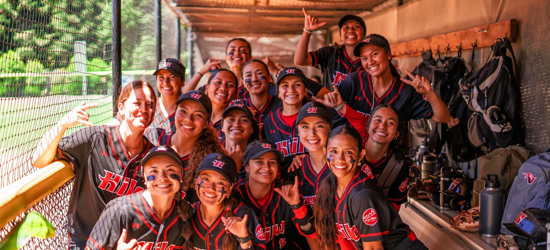 Hawaii Hilo Softball Camps